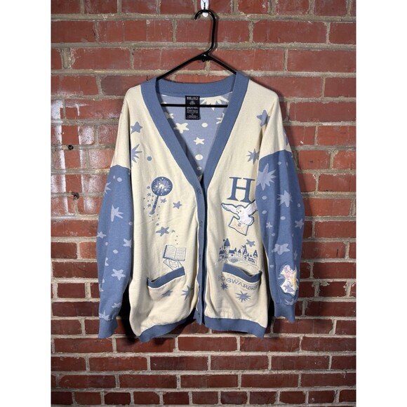 Harry Potter Hogwarts Icons Allover Print Cardigan BoxLunch Exclusive Size 3X - Picture 1 of 7